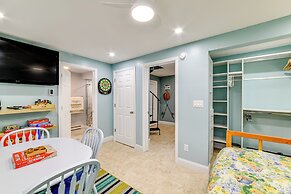 9 Mi to Skiing: Catskills Casita w/ Mountain Views