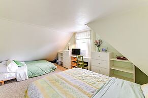 9 Mi to Skiing: Catskills Casita w/ Mountain Views