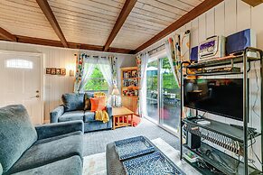 9 Mi to Skiing: Catskills Casita w/ Mountain Views