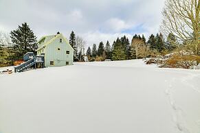 9 Mi to Skiing: Catskills Casita w/ Mountain Views