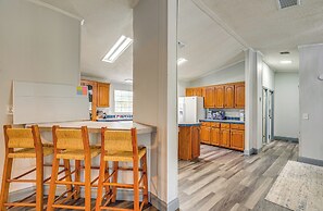Charming Farmhouse in Morriston w/ Fenced Yard