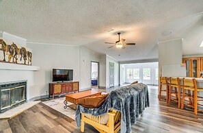 Charming Farmhouse in Morriston w/ Fenced Yard