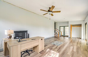 Charming Farmhouse in Morriston w/ Fenced Yard