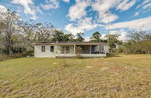 Charming Farmhouse in Morriston w/ Fenced Yard
