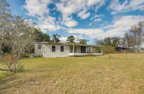 Charming Farmhouse in Morriston w/ Fenced Yard