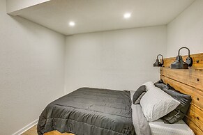 Walk to Cordell Hull Lake: Chestnut Mound Cottage