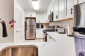 8 Mi to Nyc: Centrally Located Jersey City Apt!