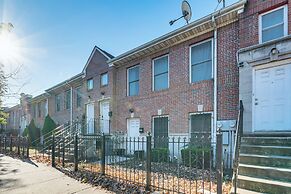 8 Mi to Nyc: Centrally Located Jersey City Apt!