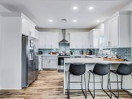 Nautical Nest 2 Bedroom Home