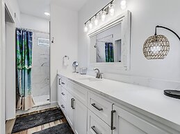 Nautical Nest 2 Bedroom Home