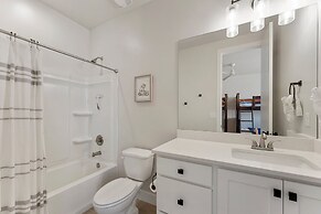 Tahitian Pearl 5 Bedroom Townhouse