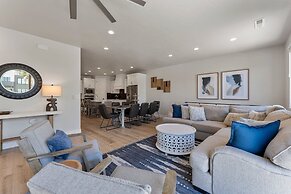 Tahitian Pearl 5 Bedroom Townhouse