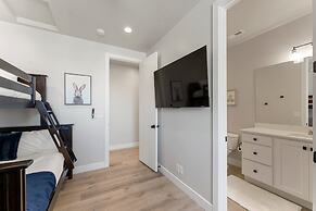 Tahitian Pearl 5 Bedroom Townhouse