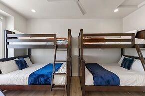 Tahitian Pearl 5 Bedroom Townhouse