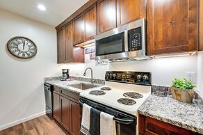 Estes Park Condo Rental: Balcony w/ River Views!