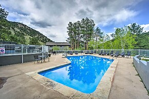 Estes Park Condo Rental: Balcony w/ River Views!
