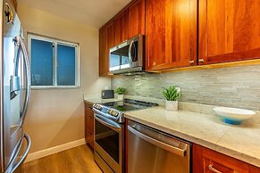 Menehune Shores 324 2 Bedroom Condo