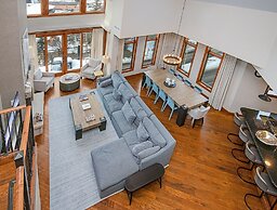 Ritz Carlton Vail #402 4 Bedroom Condo