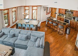 Ritz Carlton Vail #402 4 Bedroom Condo