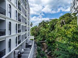 Palmetto Park Hotel and Residence