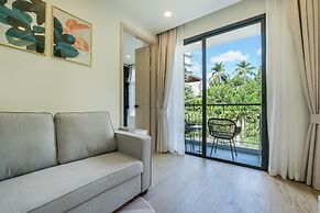 Palmetto Park Hotel and Residence