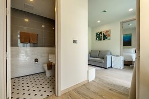 Palmetto Park Hotel and Residence