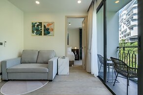 Palmetto Park Hotel and Residence