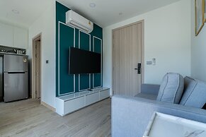 Palmetto Park Hotel and Residence