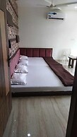 Hotel SR Siddhivinayak