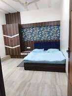 Hotel SR Siddhivinayak
