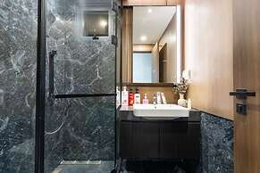 Lumiere Premiere Riverside Condo in D2