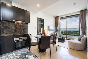 Lumiere Premiere Riverside Condo in D2