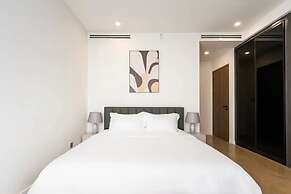 Lumiere Premiere Riverside Condo in D2