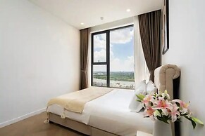 Lumiere Premiere Riverside Condo in D2