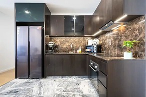 Lumiere Premiere Riverside Condo in D2