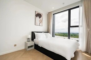 Lumiere Premiere Riverside Condo in D2