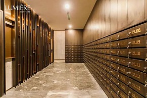 Lumiere Premiere Riverside Condo in D2