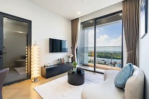 Lumiere Premiere Riverside Condo in D2