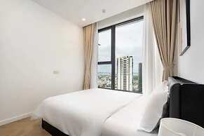 Lumiere Premiere Riverside Condo in D2