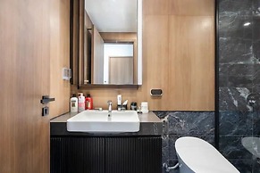 Lumiere Premiere Riverside Condo in D2