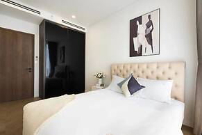 Lumiere Premiere Riverside Condo in D2