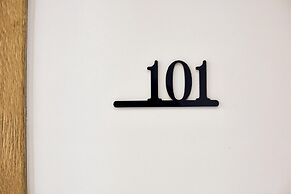 Grande Madonna Luxury Boutique Suites