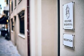 Grande Madonna Luxury Boutique Suites