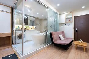 Lexington Residence Luxurious Apartment