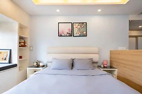 Lexington Residence Luxurious Apartment