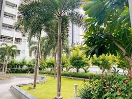 Lexington Residence Luxurious Apartment