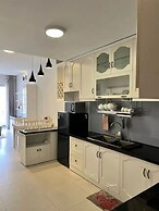 Lexington Residence Luxurious Apartment