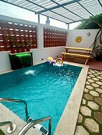 Sea Gadabout Beach Villa