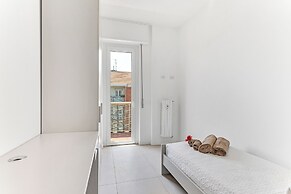 Alessia's Flat - Caroli