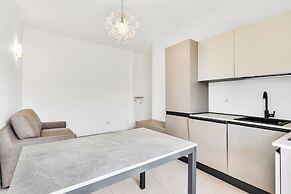 Alessia's Flat - Caroli